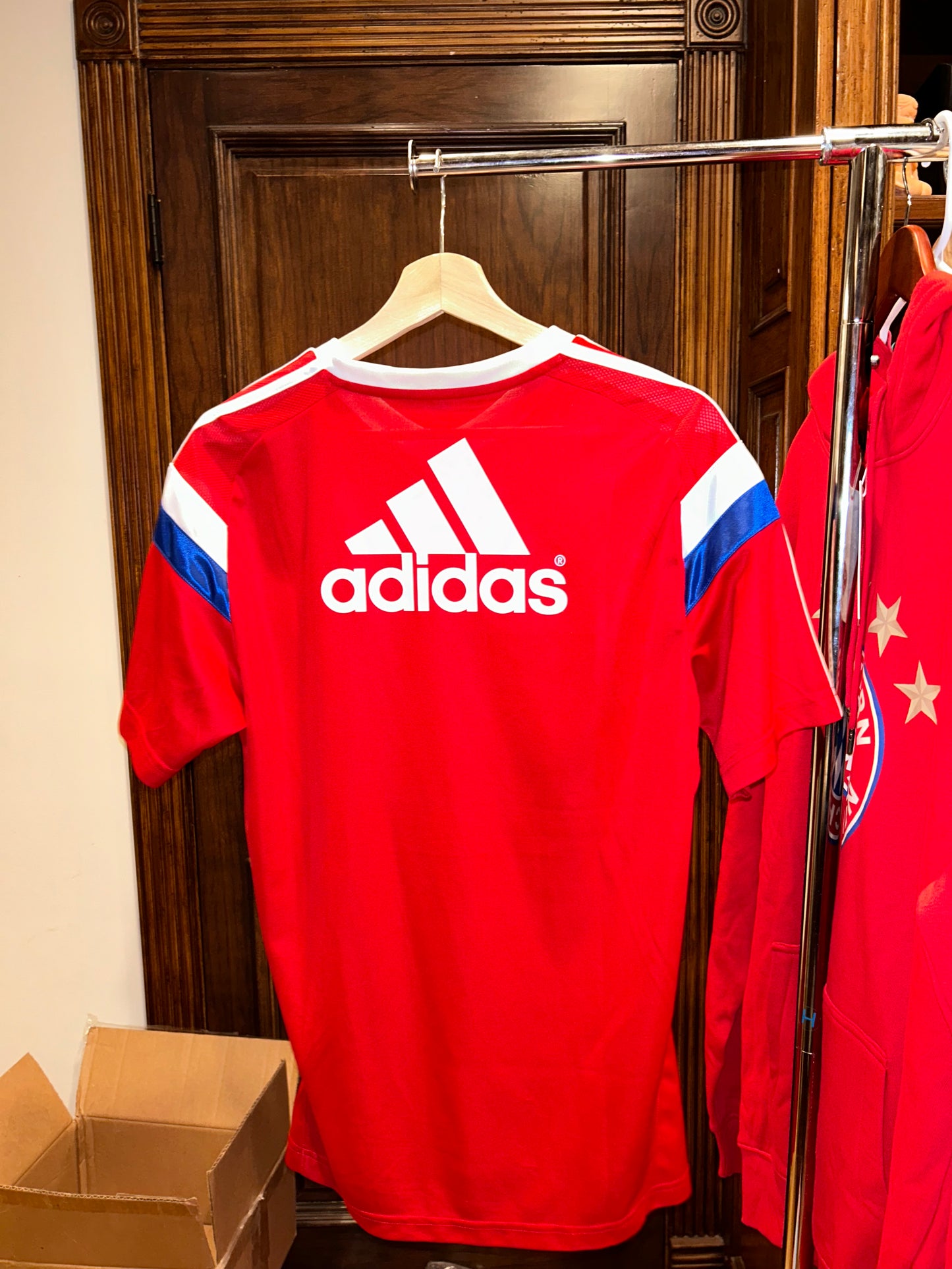 Adidas - Bayern Munich Training Shirt (2014)